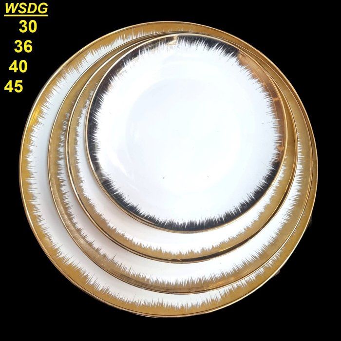 Service d’Assiettes en Porcelaine Élégante