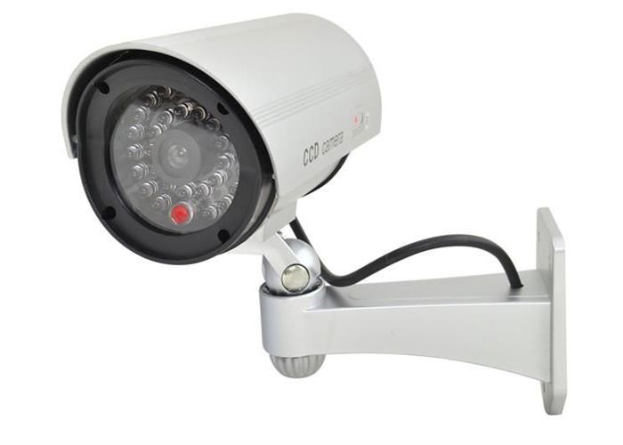 Caméra factice Regarder réaliste de sécurité CCTV avec clignotant LED rouge Argent
